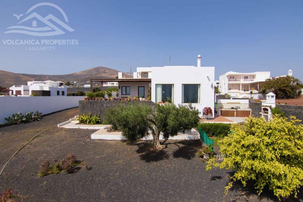 villa for sale in Tías