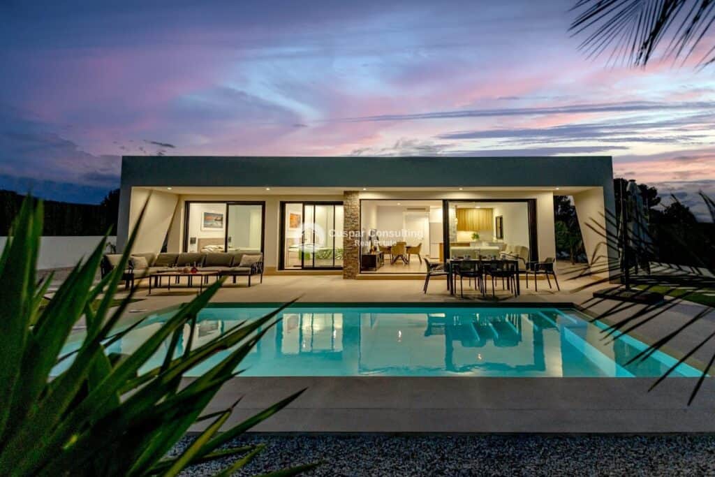 Villa for Sales in Calasparra