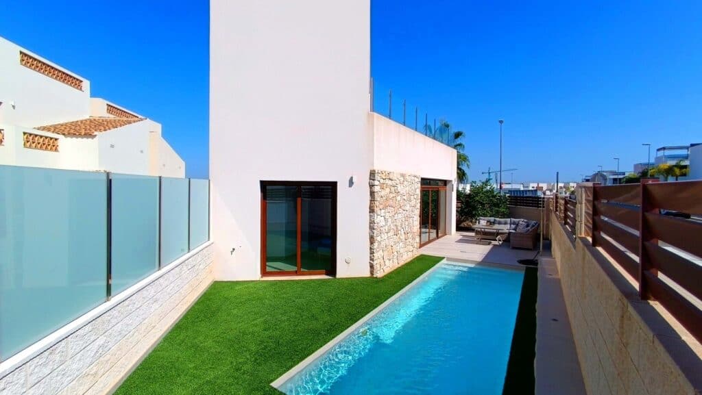  Alicante