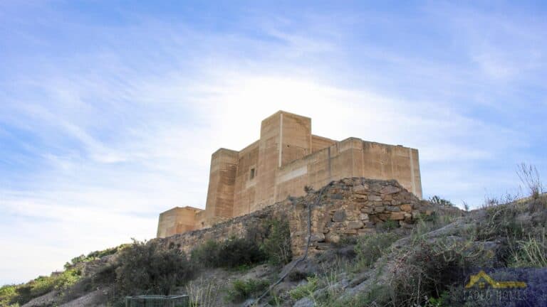 Villa for sale in Cox, Alicante 18