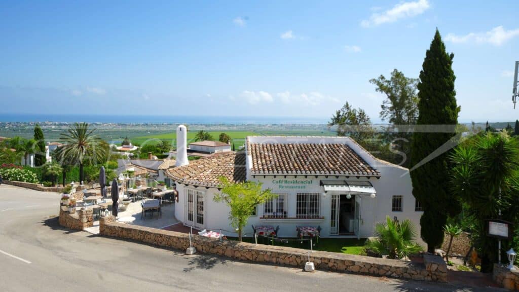 Commercial for sale in Monte Pego