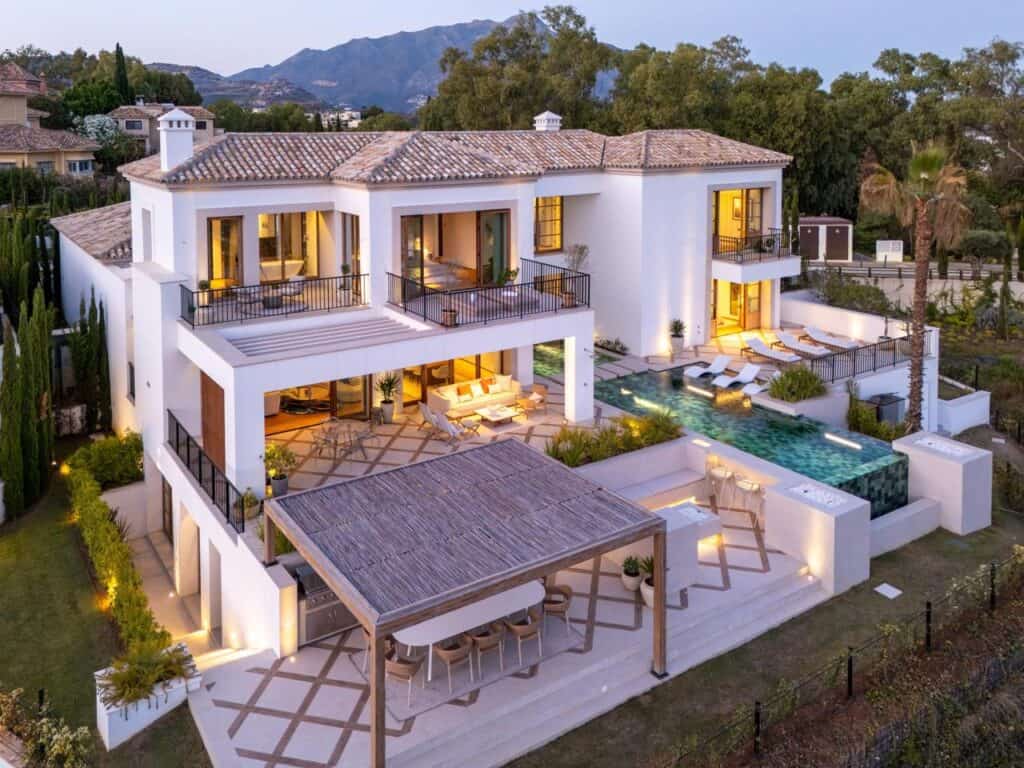 villa for sale in Benahavis