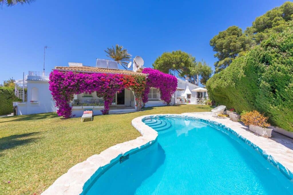 Villa for sale in Marbella