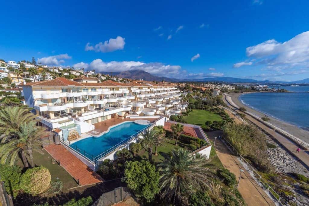 Penthouse for sale in Estepona