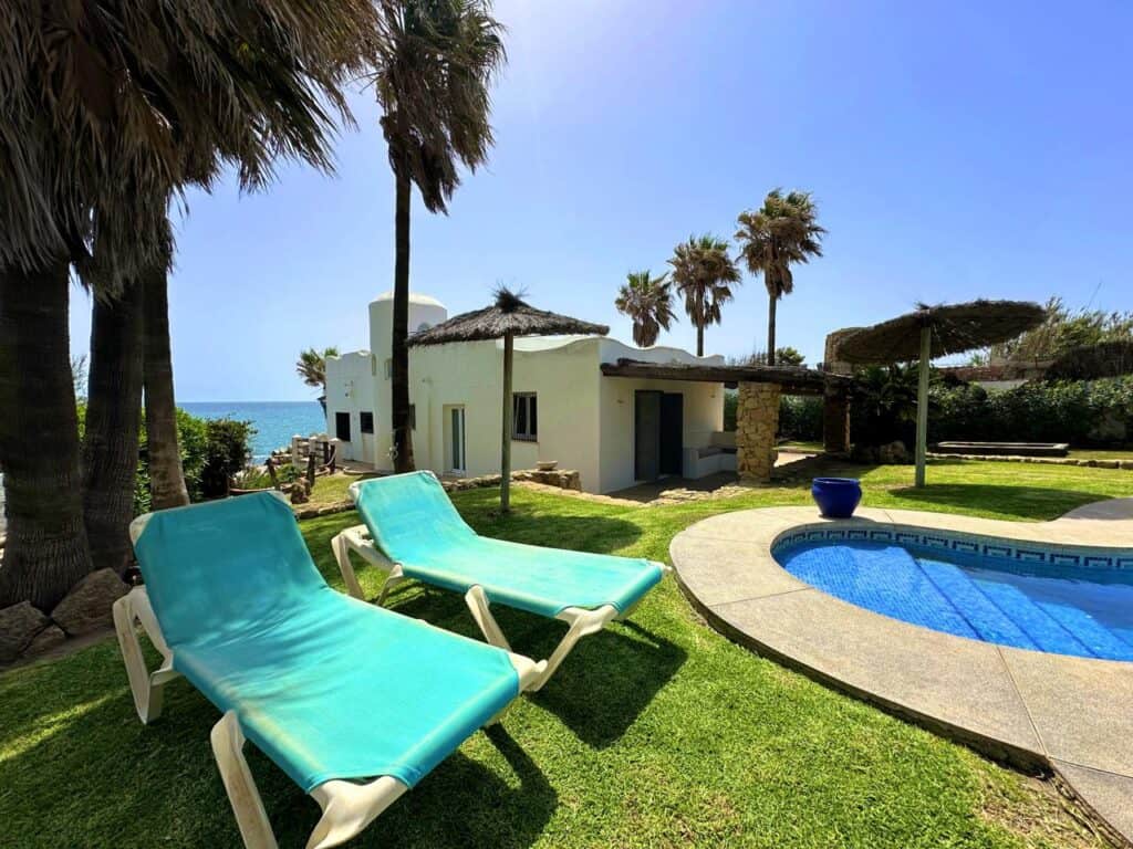 Villa for sale in MANILVA