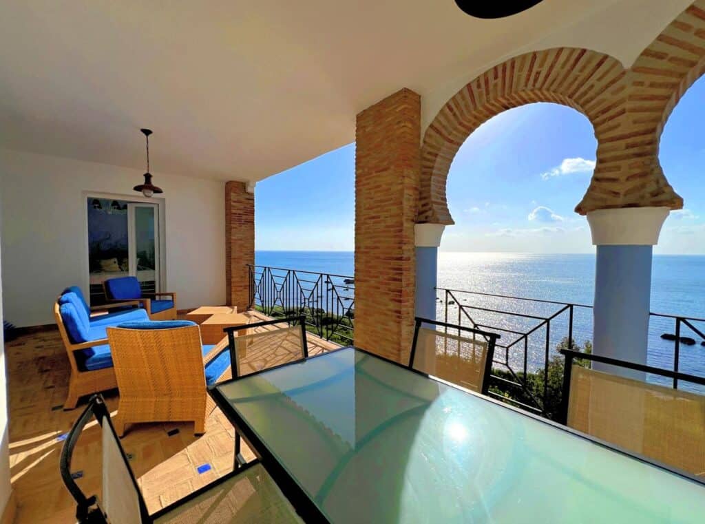 Penthouse for sale in Casares