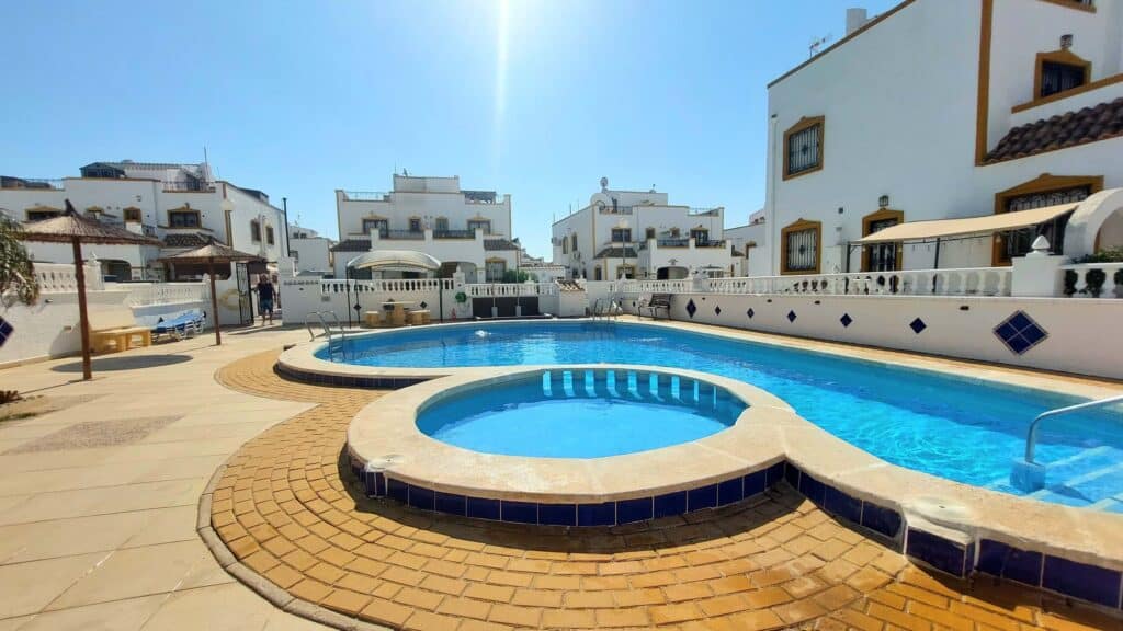  Alicante