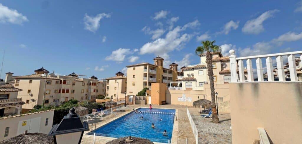  Alicante