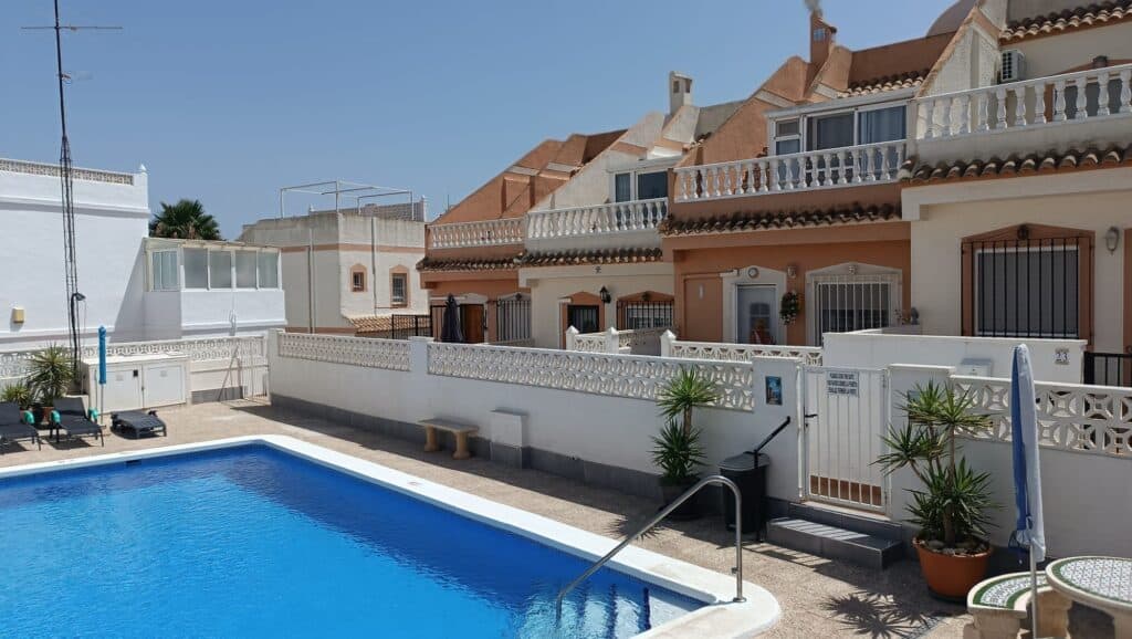 villa for sale in San Miguel de Salinas