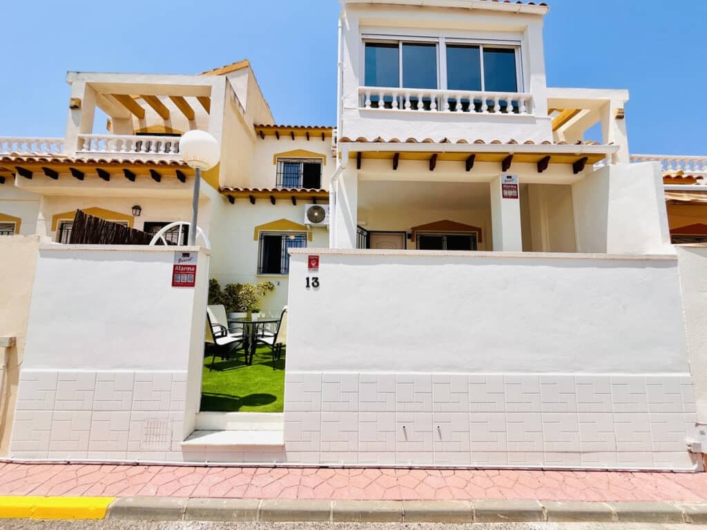 Town house for sale in Playa Flamenca
