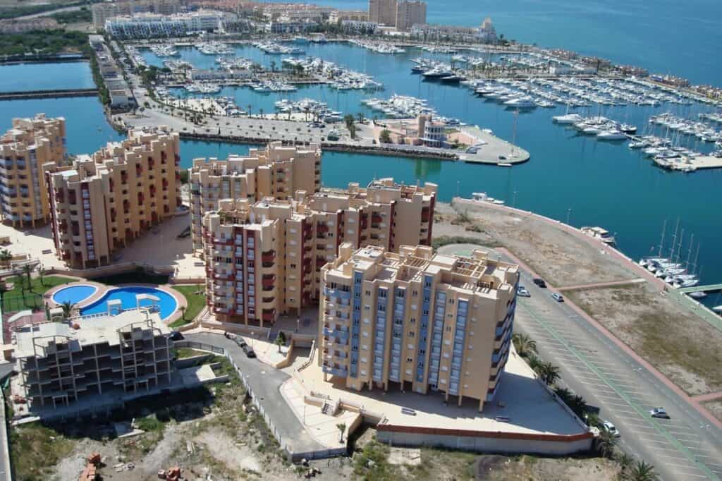 Apartment for Sales in La Manga del Mar Menor