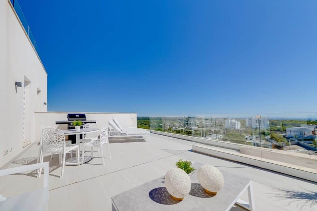 penthouse for sale in Las Colinas Golf Resort