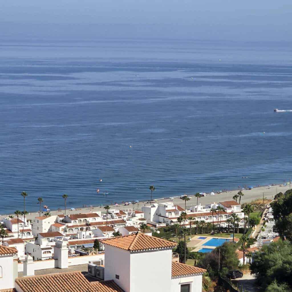 Plot for sale in manilva