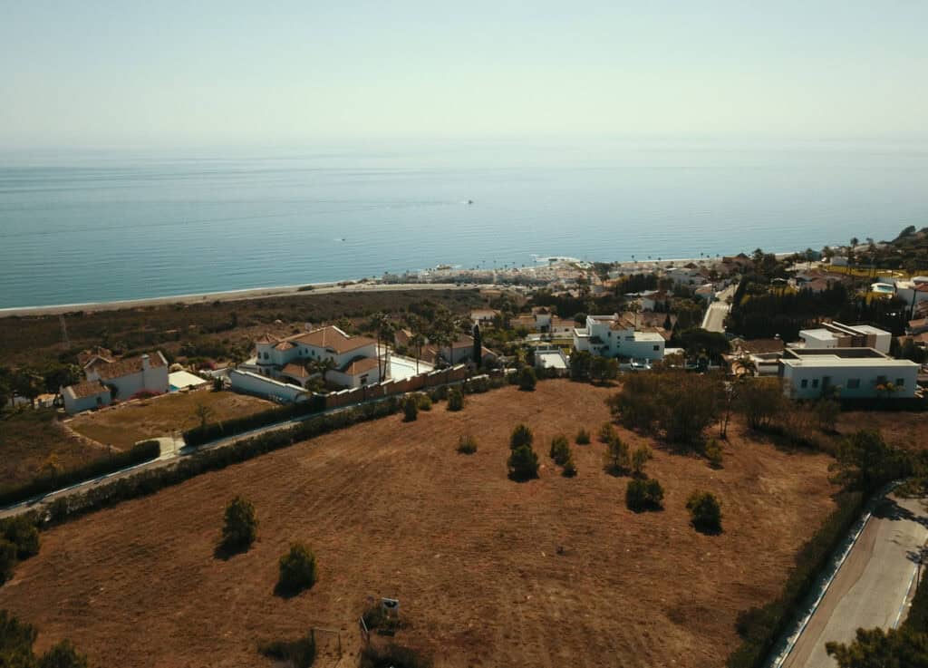 Plot for sale in Manilva
