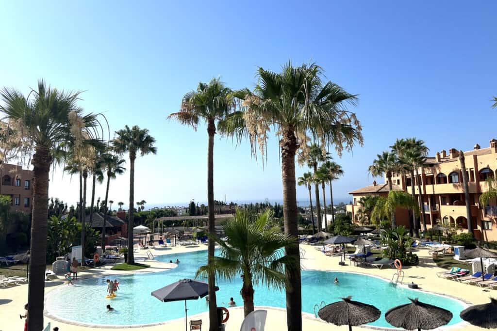 Apartment for Sale in Benahavís