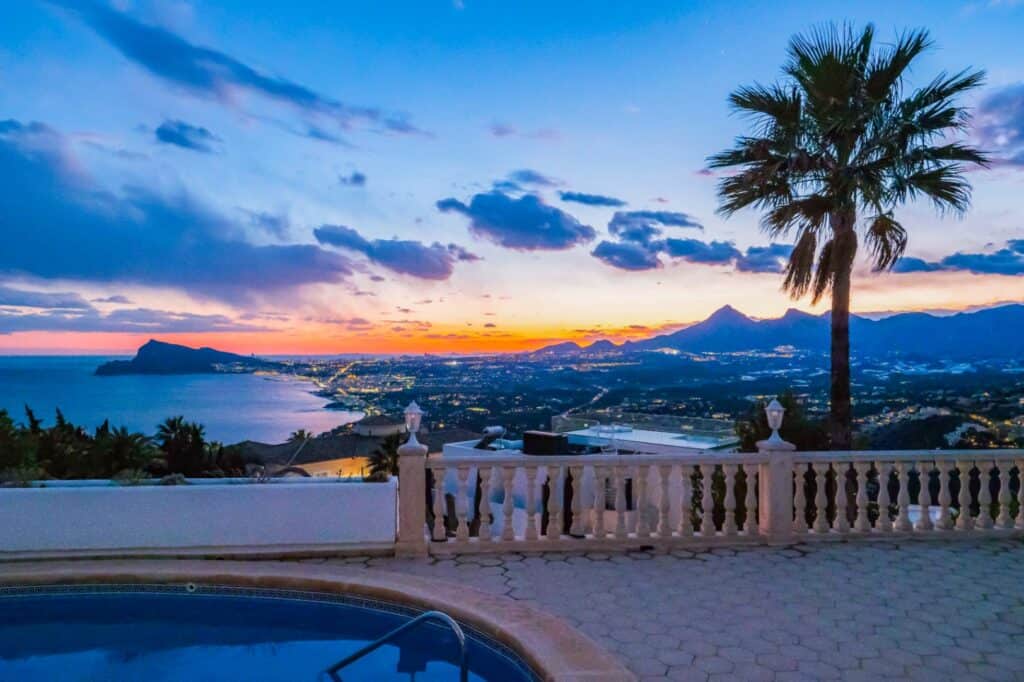 Villa for sale in Altea