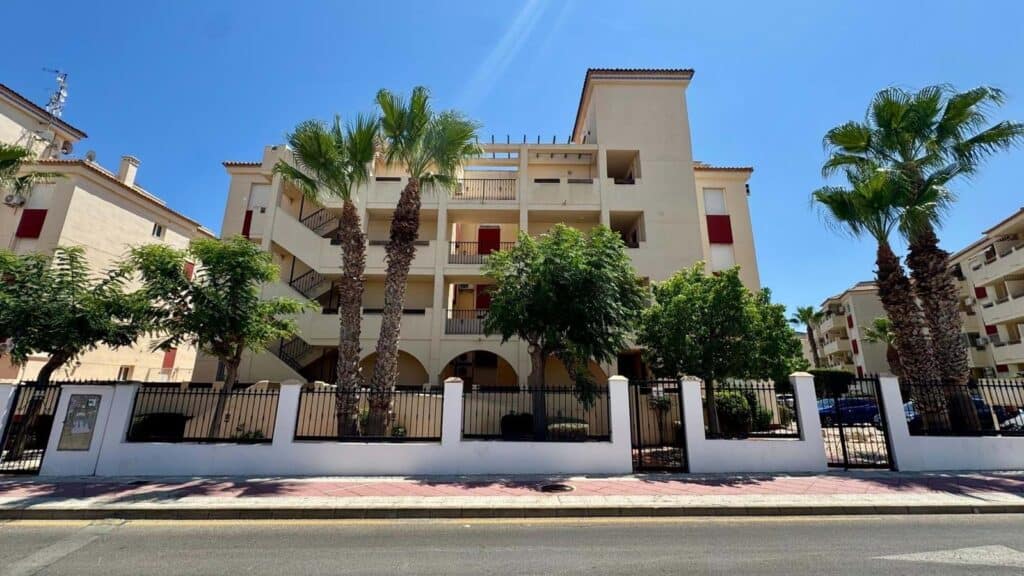 apartment for sale in Playa Flamenca