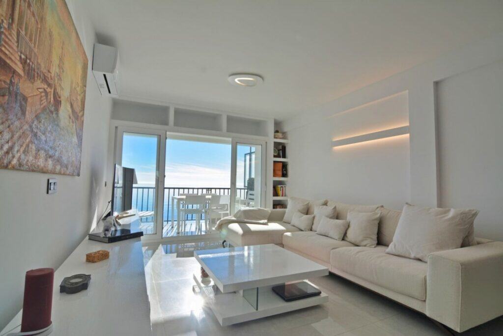 Penthouse for Sales in  Fuengirola